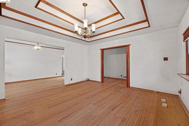 5674 Poinsett Ave, El Cerrito, CA 94530