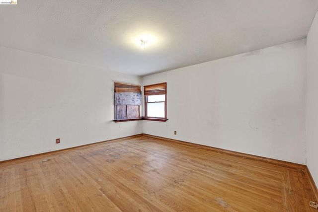 5674 Poinsett Ave, El Cerrito, CA 94530