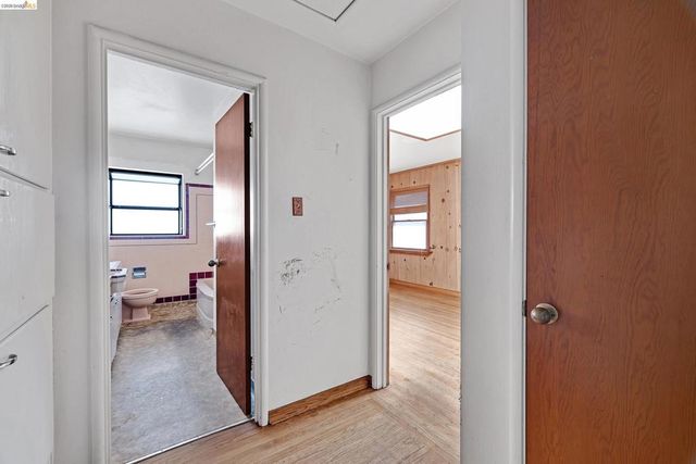 5674 Poinsett Ave, El Cerrito, CA 94530