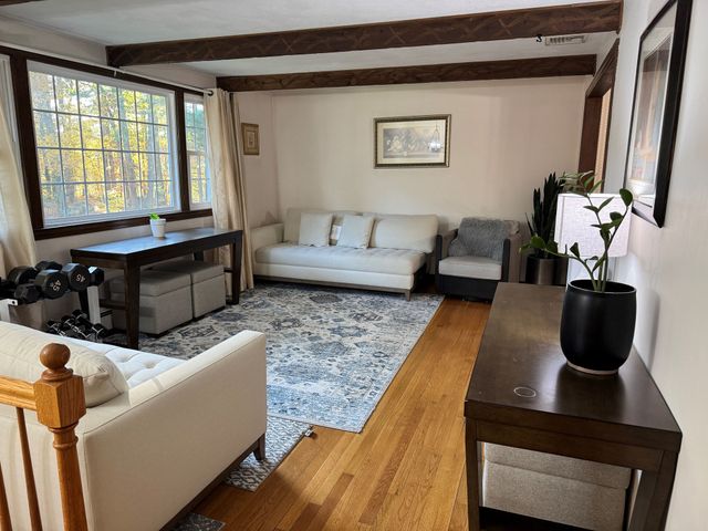41 Guggins Ln, Boxborough, MA 01719