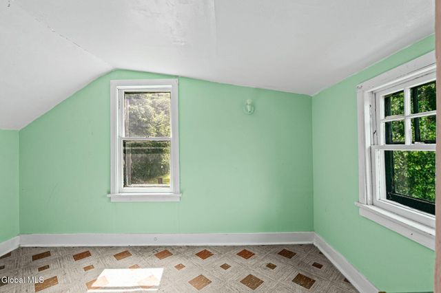 120 Leversee Road, Schaghticoke, NY 12182
