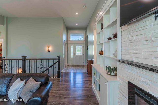 5065 W Pinnacle Ridge Circle, Wasilla, AK 99623
