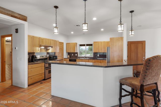 16030 E Dixileta Drive, Scottsdale, AZ 85262