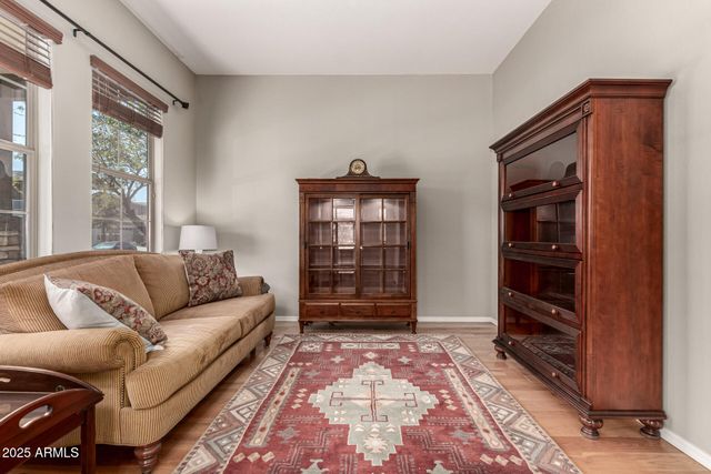 3914 E CONSTANCE Way, Phoenix, AZ 85042