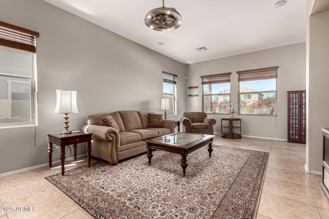 3914 E CONSTANCE Way, Phoenix, AZ 85042