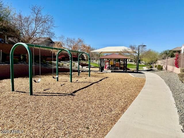 3914 E CONSTANCE Way, Phoenix, AZ 85042