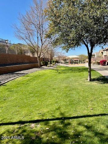 3914 E CONSTANCE Way, Phoenix, AZ 85042