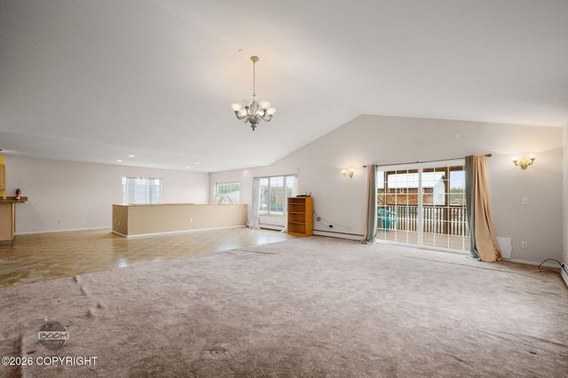 8681 W Gus's Court, Wasilla, AK 99623