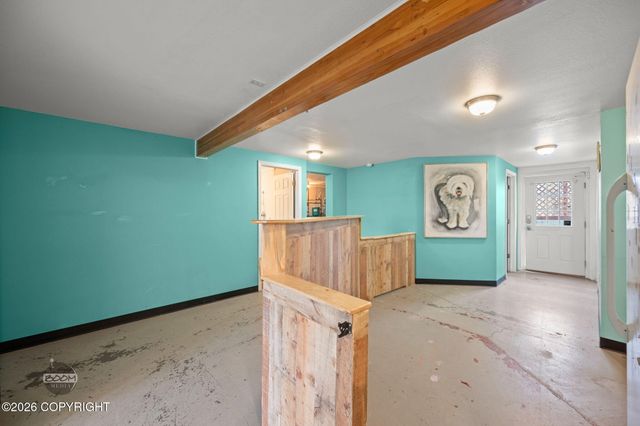 8681 W Gus's Court, Wasilla, AK 99623