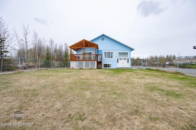 8681 W Gus's Court, Wasilla, AK 99623
