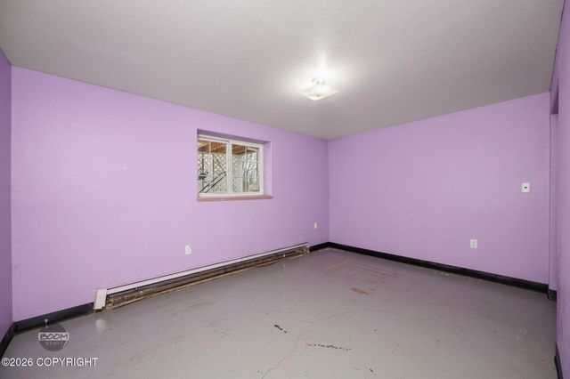 8681 W Gus's Court, Wasilla, AK 99623