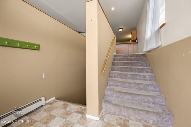 8681 W Gus's Court, Wasilla, AK 99623