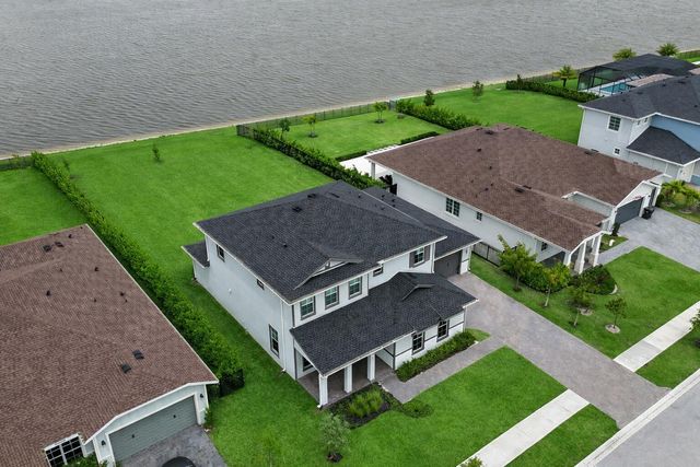 655 Hookline Circle, Loxahatchee, FL 33470