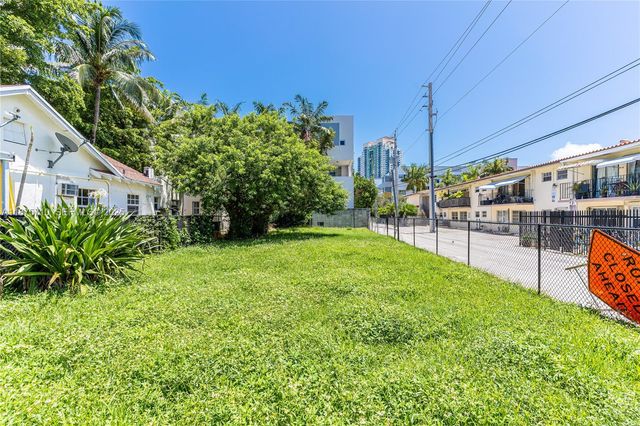 918 4th Street, Miami Beach, FL 33139