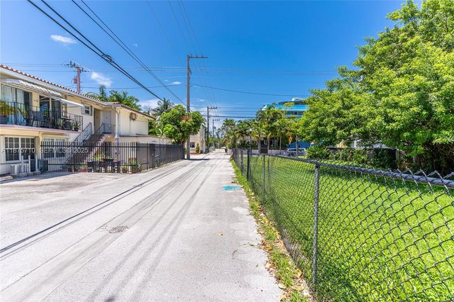 918 4th Street, Miami Beach, FL 33139