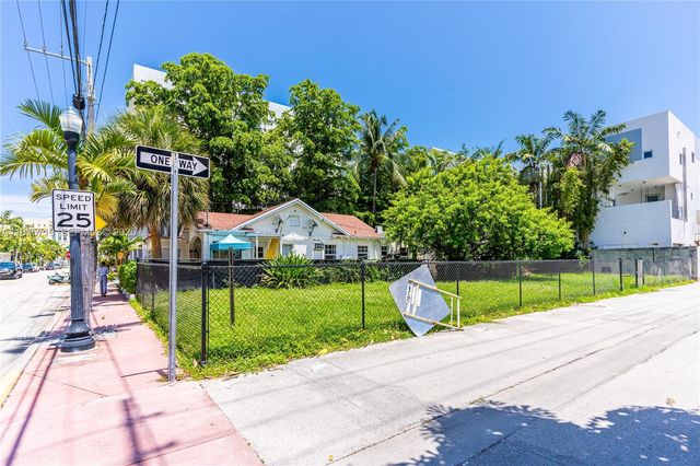 918 4th Street, Miami Beach, FL 33139