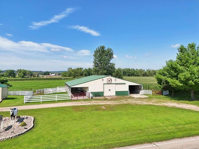 28632 County Hwy BA, Richland Center, WI 53581