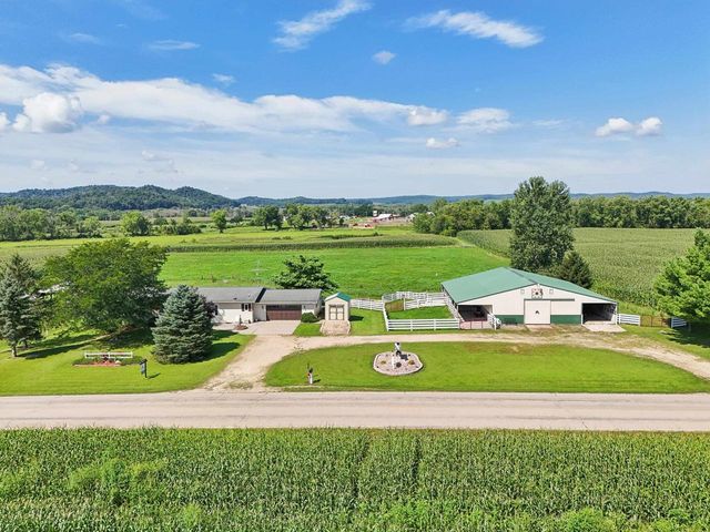 28632 County Hwy BA, Richland Center, WI 53581