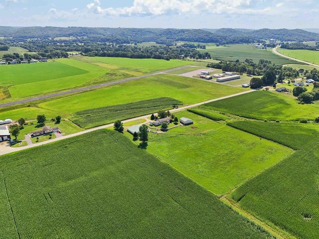 28632 County Hwy BA, Richland Center, WI 53581