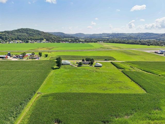 28632 County Hwy BA, Richland Center, WI 53581