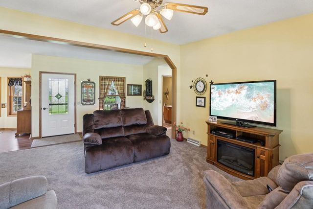 28632 County Hwy BA, Richland Center, WI 53581