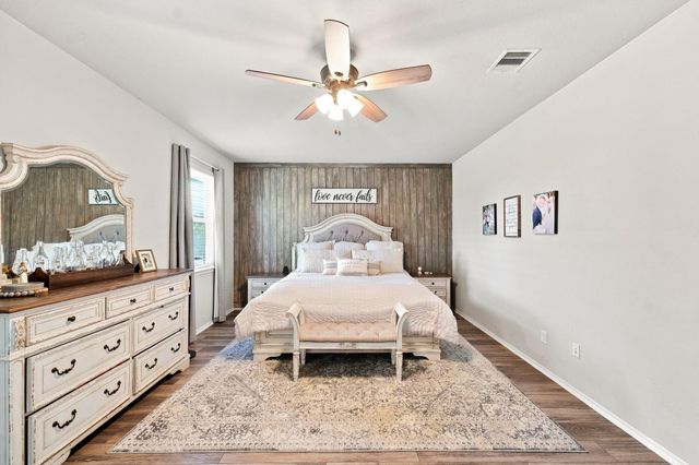 11307 Dawn Beach Lane, Conroe, TX 77304