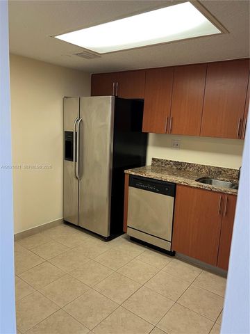 3300 NE 192nd St 616, Aventura, FL 33180