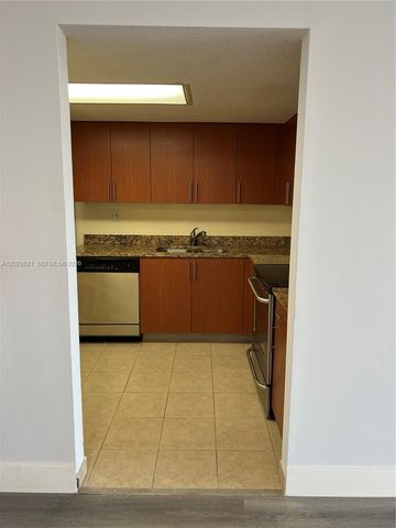 3300 NE 192nd St 616, Aventura, FL 33180