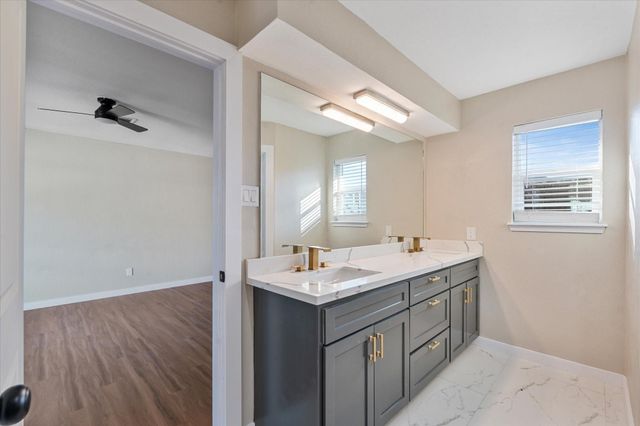 3309 Park Wick Lane, Deer Park, TX 77536