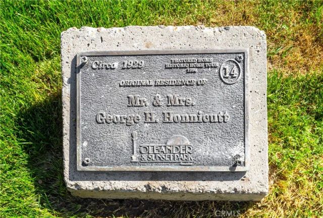 2709 Sunset Avenue, Bakersfield, CA 93304