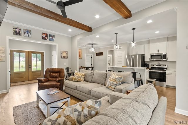 13872 Gilliam, Berry, AL 35546