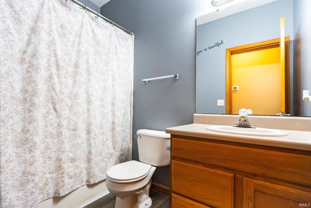 4307 N Lighthouse Drive, Warsaw, IN 46582