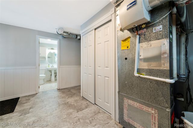 34454 Cherry Hill Road, Westland, MI 48185