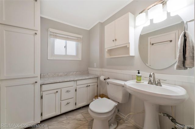 34454 Cherry Hill Road, Westland, MI 48185