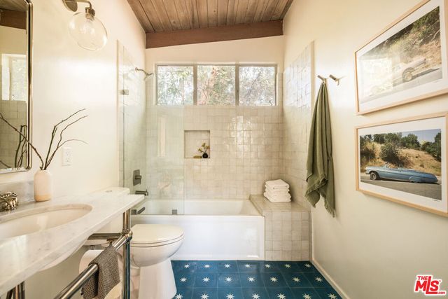 5730 Cazaux Drive, Los Angeles, CA 90068