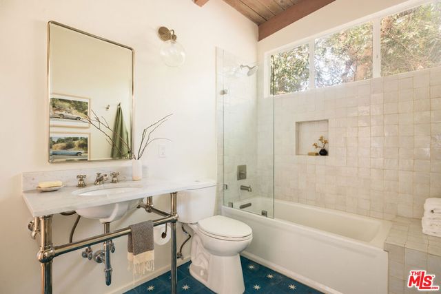 5730 Cazaux Drive, Los Angeles, CA 90068
