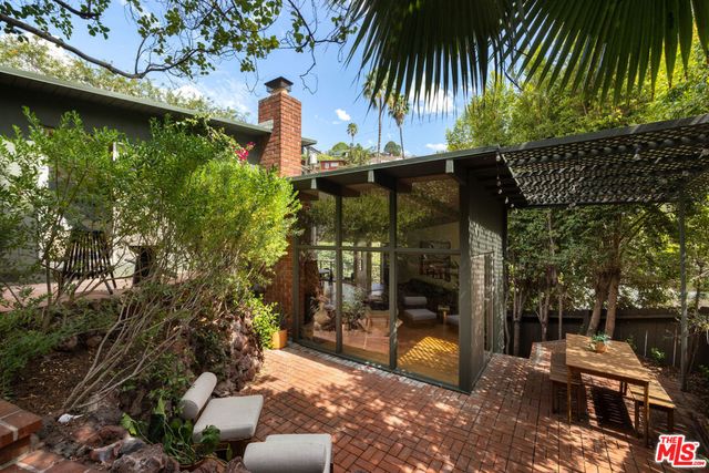 5730 Cazaux Drive, Los Angeles, CA 90068