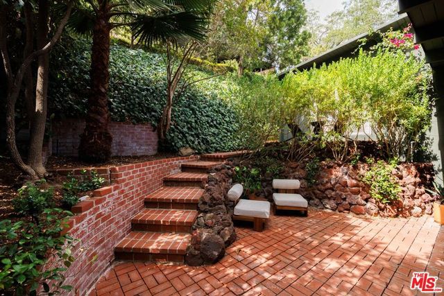 5730 Cazaux Drive, Los Angeles, CA 90068