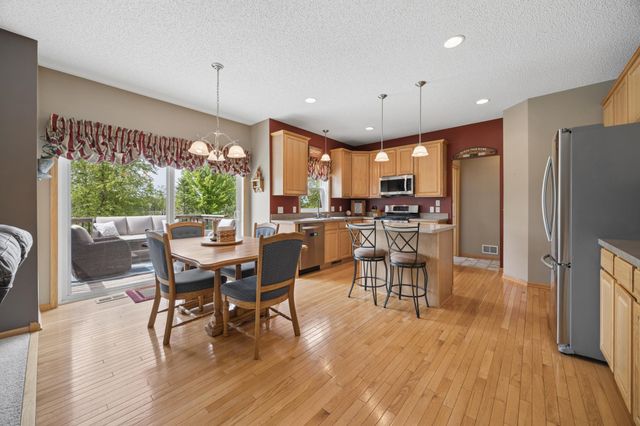 11265 68th Street NE, Albertville, MN 55301