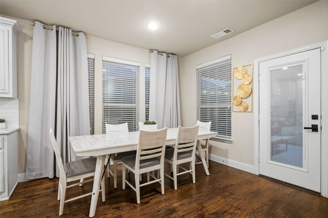 1802 Roundtree Road, Forney, TX 75126