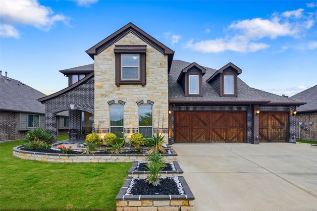 1802 Roundtree Road, Forney, TX 75126