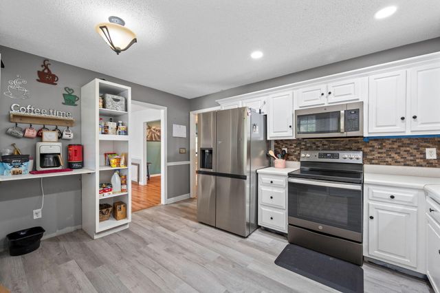 924 Spurling Drive, Hixson, TN 37343