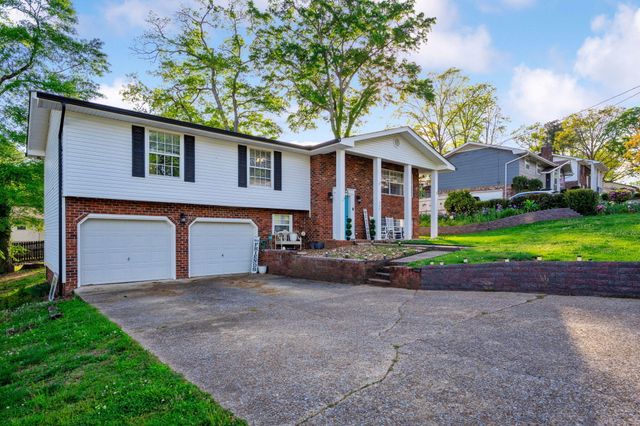924 Spurling Drive, Hixson, TN 37343