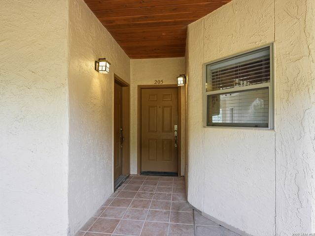 20 Tapatio Dr E Unit 205, Boerne, TX 78006