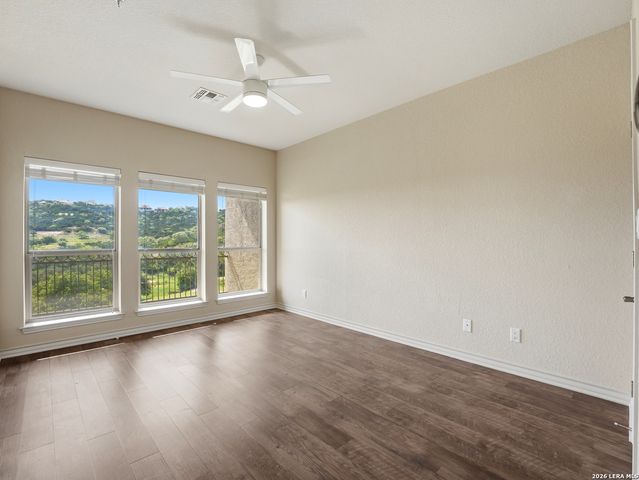 20 Tapatio Dr E Unit 205, Boerne, TX 78006