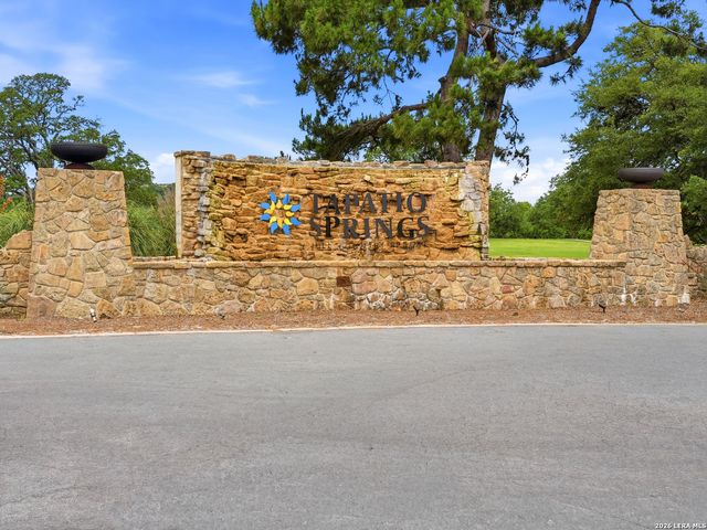 20 Tapatio Dr E Unit 205, Boerne, TX 78006
