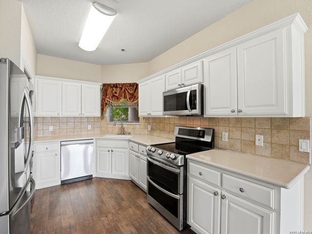 20 Tapatio Dr E Unit 205, Boerne, TX 78006