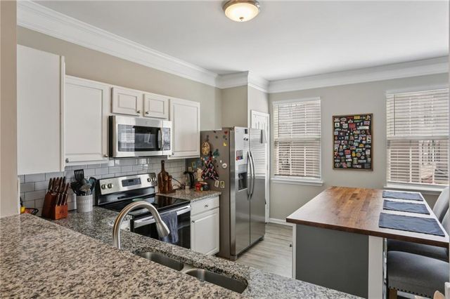 2495 Ivey Crest Circle, Tucker, GA 30084