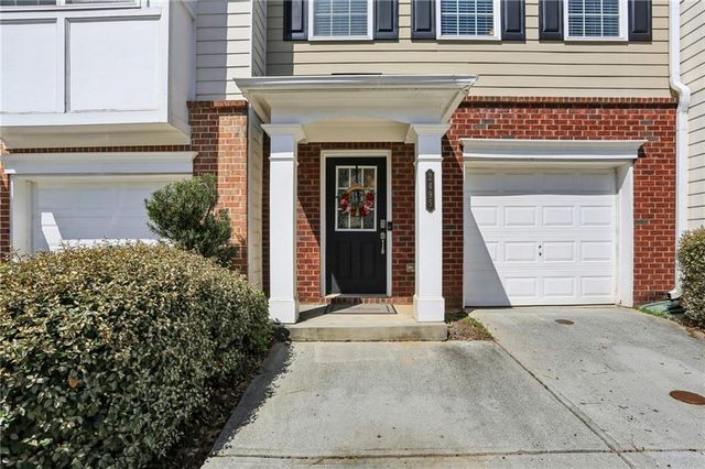 2495 Ivey Crest Circle, Tucker, GA 30084