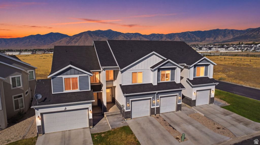 824 N GLENEAGLES CT, Tooele, UT 84074 — photo 2